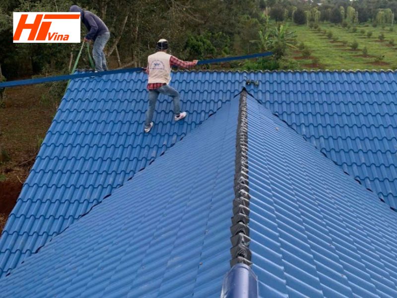 Ứng dụng của keo dán nóc